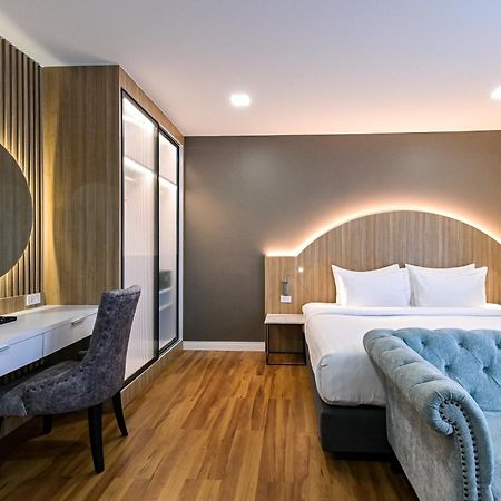 Shewin De Bangkok Hotel Bagian luar foto