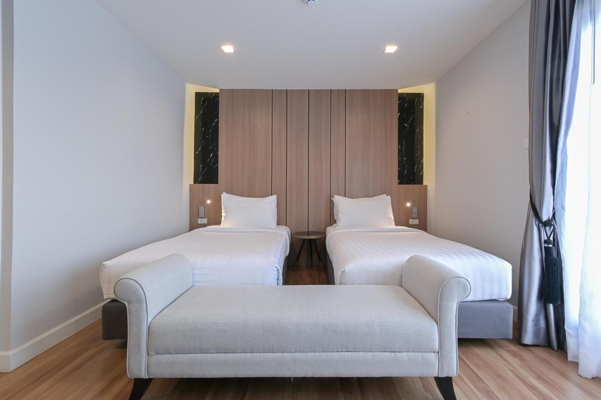 Shewin De Bangkok Hotel Bagian luar foto