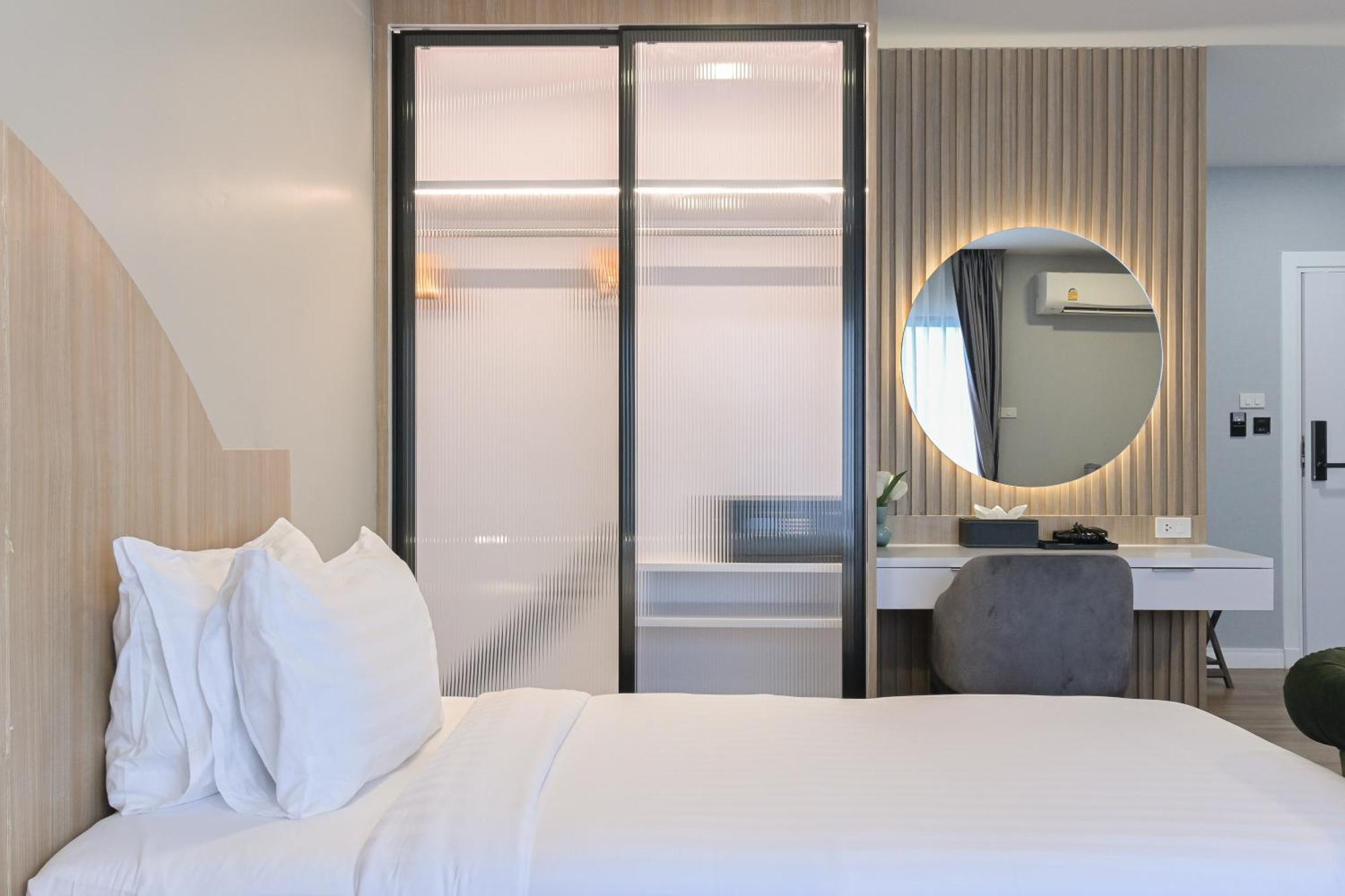 Shewin De Bangkok Hotel Bagian luar foto